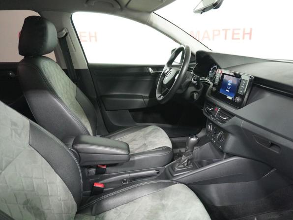 Skoda Rapid II с пробегом 2021 года, цена 1 514 000 рублей, 78257 км, лифтбек, Автокод Объявления