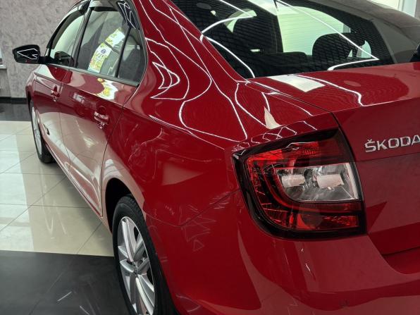 Skoda Rapid I Рестайлинг с пробегом 2019 года, цена 1 645 000 рублей, 88368 км, лифтбек, Автокод Объявления