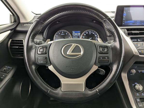 Lexus NX I Рестайлинг с пробегом 2019 года, цена 3 000 000 рублей, 130050 км, внедорожник, Автокод Объявления