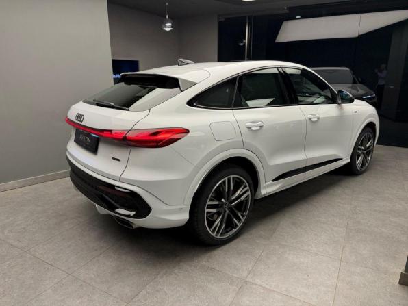 Новый Audi Q5 Sportback II (GU) 2026 года, цена 9 900 000 рублей, внедорожник, Автокод Объявления
