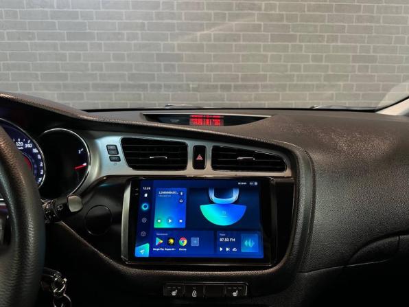 Kia Ceed II с пробегом 2012 года, цена 1 170 000 рублей, 199497 км, универсал, Автокод Объявления