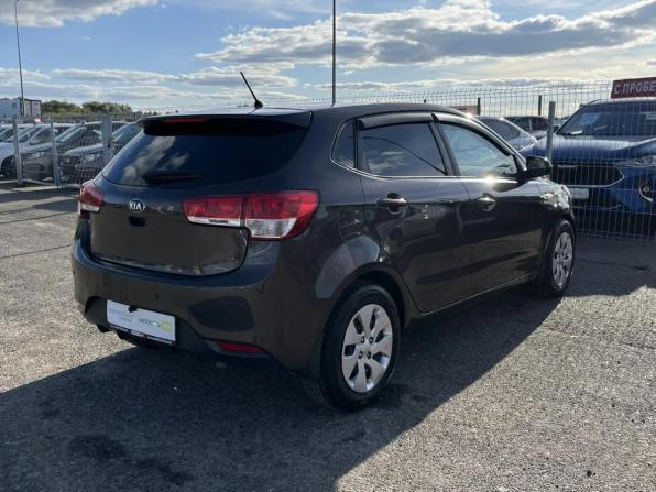 Kia Rio III Рестайлинг с пробегом 2016 года, цена 1 177 500 рублей, 97092 км, хэтчбек, Автокод Объявления