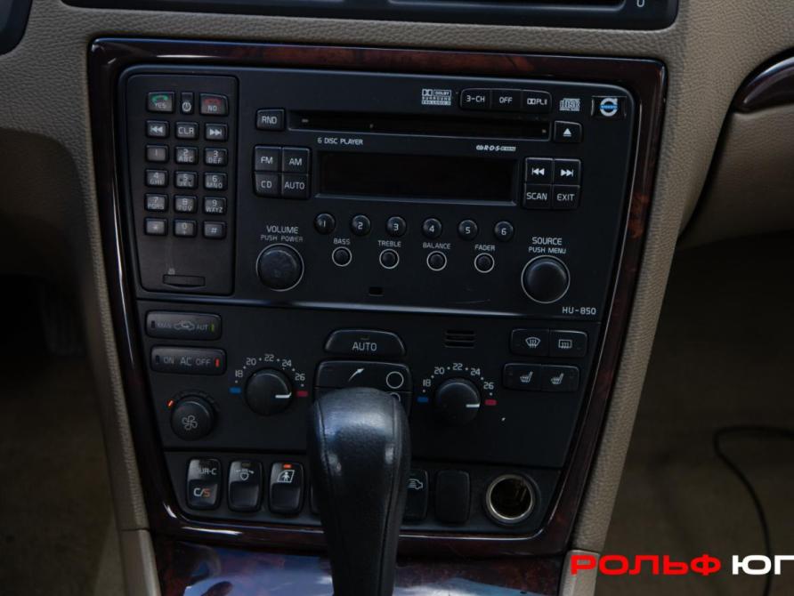 Volvo XC70 I Рестайлинг Москва  - изображение 14