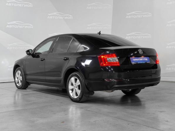 Skoda Octavia III (A7) с пробегом 2015 года, цена 1 600 000 рублей, 217204 км, лифтбек, Автокод Объявления