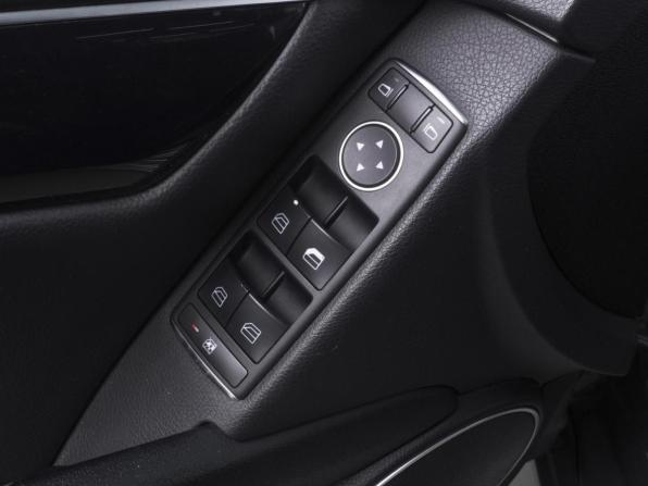 Mercedes-Benz C-Класс III (W204) Рестайлинг с пробегом 2011 года, цена 1 299 000 рублей, 279617 км, седан, Автокод Объявления