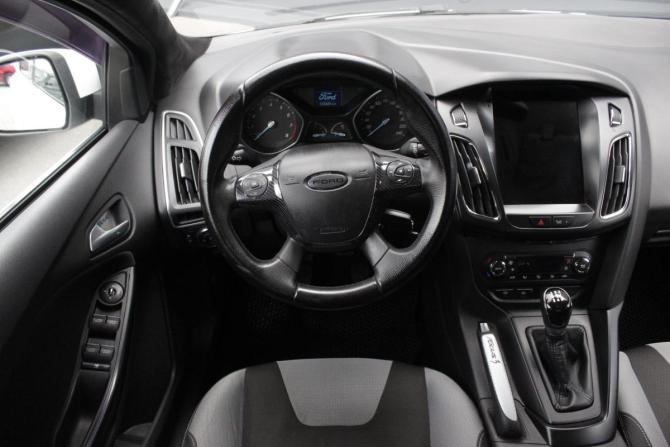 Ford Focus III с пробегом 2011 года, цена 700 000 рублей, 245681 км, хэтчбек, Автокод Объявления