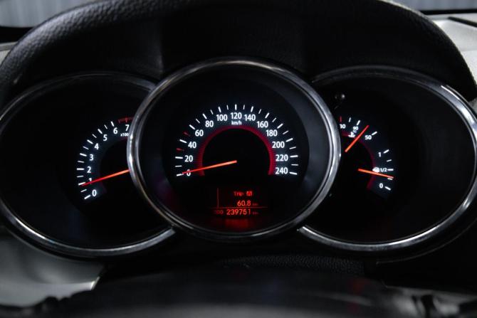 Kia Sorento II с пробегом 2010 года, цена 1 050 000 рублей, 239751 км, внедорожник, Автокод Объявления
