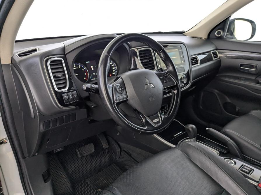 Mitsubishi Outlander III Рестайлинг 2 Москва  - изображение 18