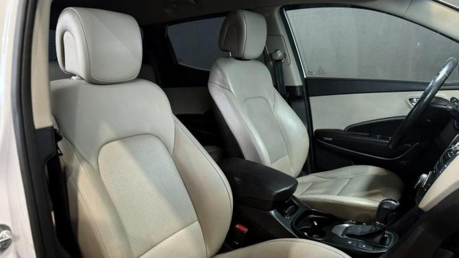 Hyundai Santa Fe III с пробегом 2013 года, цена 1 700 000 рублей, 235388 км, внедорожник, Автокод Объявления