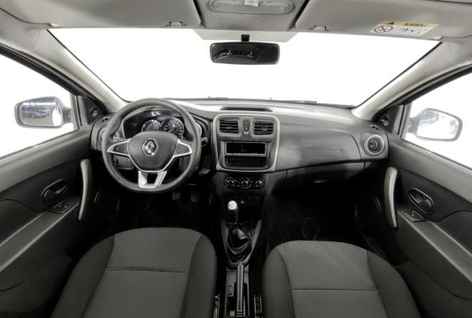 Renault Logan II Рестайлинг с пробегом 2019 года, цена 405 000 рублей, 221000 км, седан, Автокод Объявления