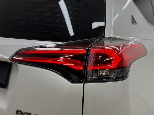 Toyota RAV4 IV (XA40) Рестайлинг с пробегом 2019 года, цена 3 080 000 рублей, 109962 км, внедорожник, Автокод Объявления