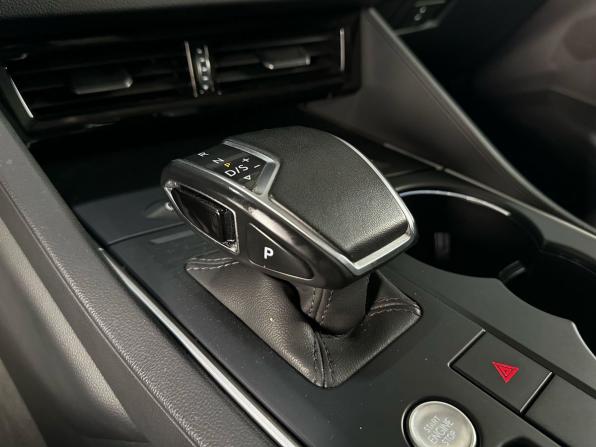 Volkswagen Touareg III с пробегом 2020 года, цена 4 690 000 рублей, 156193 км, внедорожник, Автокод Объявления