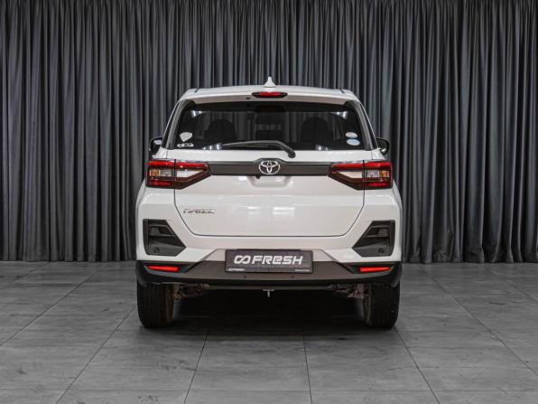 Toyota Raize I с пробегом 2020 года, цена 1 799 000 рублей, 79261 км, внедорожник, Автокод Объявления