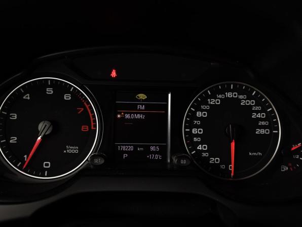 Audi Q5 I (8R) с пробегом 2012 года, цена 1 293 000 рублей, 178217 км, внедорожник, Автокод Объявления