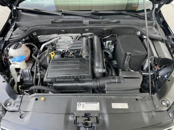 Volkswagen Jetta VI Рестайлинг с пробегом 2017 года, цена 1 288 000 рублей, 232381 км, седан, Автокод Объявления