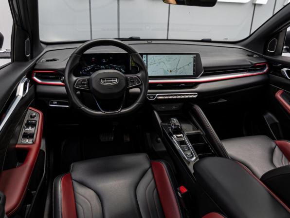Geely Coolray I Рестайлинг с пробегом 2023 года, цена 2 030 000 рублей, 47557 км, внедорожник, Автокод Объявления