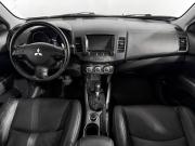 Mitsubishi Outlander II Рестайлинг Санкт-Петербург  - изображение 32