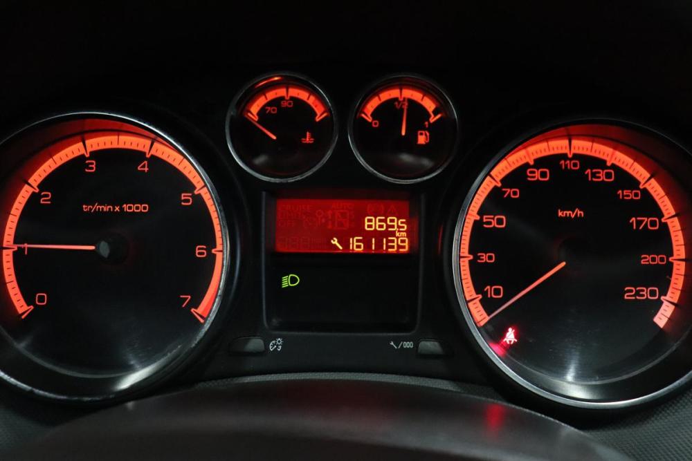 Peugeot 408 I Ульяновск  - изображение 11