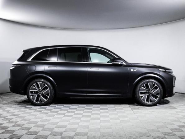 Li Auto (Lixiang) L7 I Рестайлинг с пробегом 2024 года, цена 6 650 000 рублей, 4000 км, внедорожник, Автокод Объявления