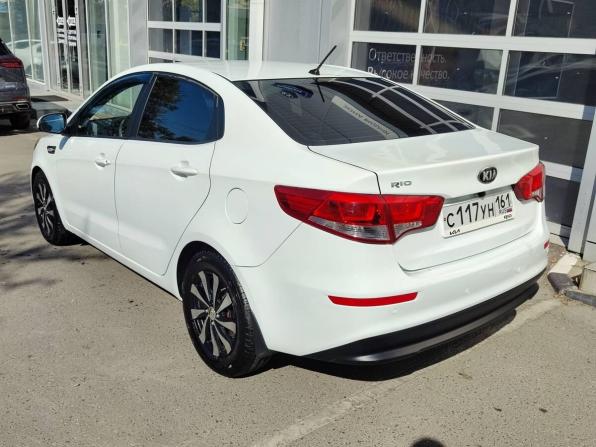 Kia Rio III с пробегом 2015 года, цена 930 000 рублей, 167624 км, седан, Автокод Объявления
