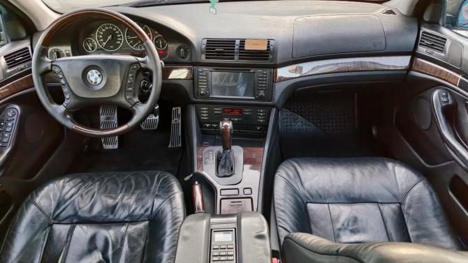 BMW 5 серии IV (E39) Рестайлинг с пробегом 2002 года, цена 869 990 рублей, 311002 км, седан, Автокод Объявления