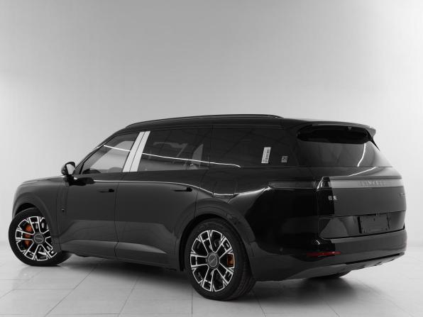 Lynk &amp; Co 900 с пробегом 2025 года, цена 7 759 000 рублей, 64 км, внедорожник, Автокод Объявления