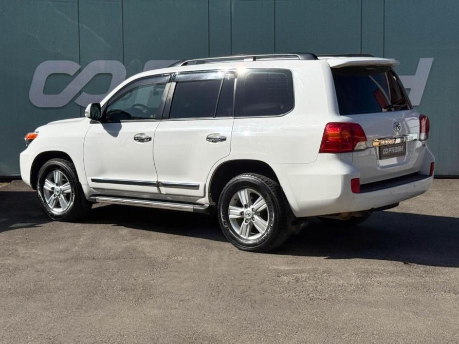 Toyota Land Cruiser 200 Series Рестайлинг 1 Кропоткин  - изображение 2