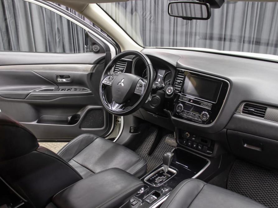 Mitsubishi Outlander III Рестайлинг 3 Москва  - изображение 11