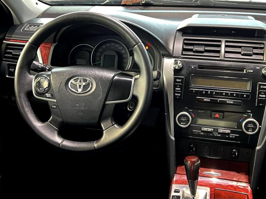 Toyota Camry VII (XV50) Оренбург  - изображение 19