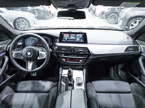 BMW 5 серии VII (G30/G31/G38) с пробегом 2018 года, цена 3 410 900 рублей, 89000 км, седан, Автокод Объявления