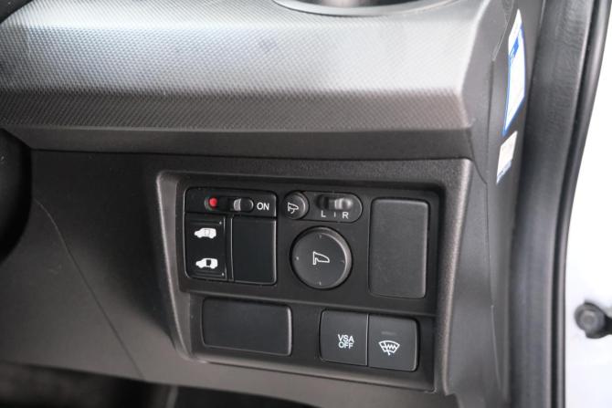 Honda Freed I с пробегом 2010 года, цена 1 139 000 рублей, 166000 км, компактвэн, Автокод Объявления