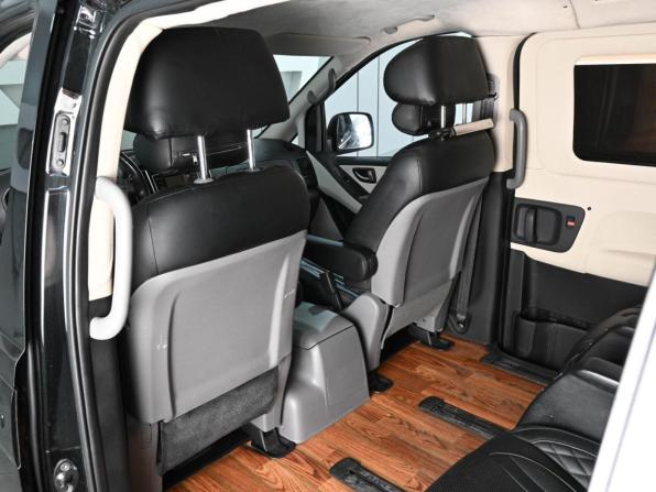 Hyundai Grand Starex I Рестайлинг 2 с пробегом 2019 года, цена 3 990 000 рублей, 57606 км, минивэн, Автокод Объявления