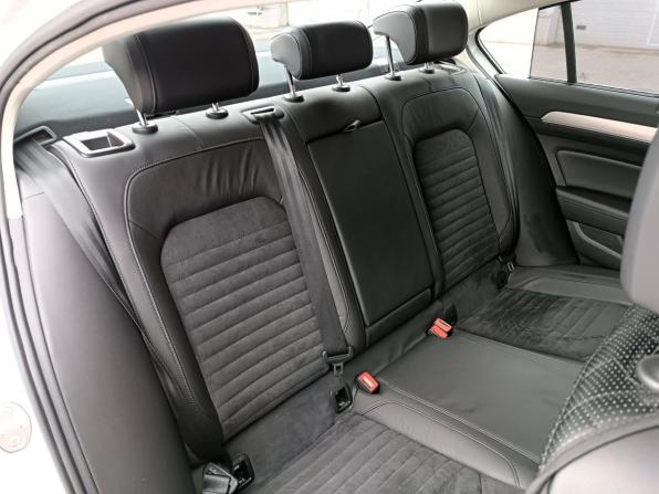 Volkswagen Passat B8 с пробегом 2016 года, цена 2 095 000 рублей, 153000 км, седан, Автокод Объявления