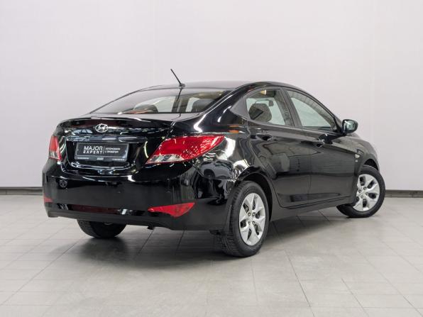 Hyundai Solaris I Рестайлинг с пробегом 2015 года, цена 1 190 000 рублей, 72454 км, седан, Автокод Объявления