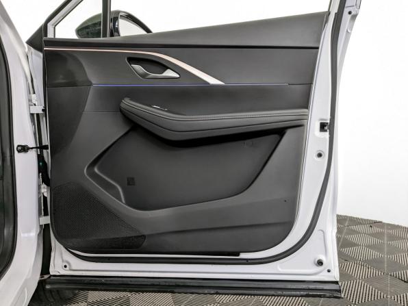 Omoda C5 I с пробегом 2023 года, цена 1 550 000 рублей, 65627 км, внедорожник, Автокод Объявления