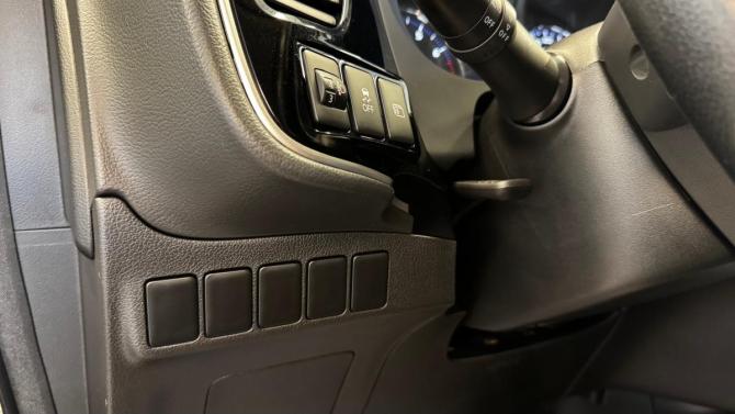 Mitsubishi Outlander III Рестайлинг 3 с пробегом 2020 года, цена 2 050 000 рублей, 132676 км, внедорожник, Автокод Объявления
