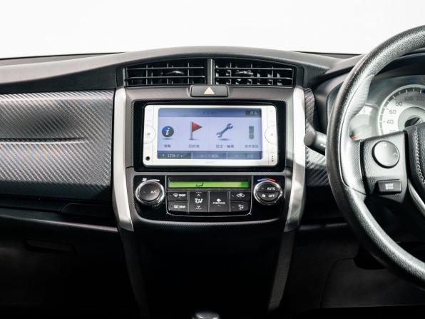 Toyota Corolla XI (E160 E170 E180) с пробегом 2012 года, цена 1 145 000 рублей, 132000 км, универсал, Автокод Объявления
