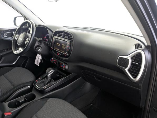 Kia Soul III с пробегом 2021 года, цена 2 030 000 рублей, 61437 км, хэтчбек, Автокод Объявления