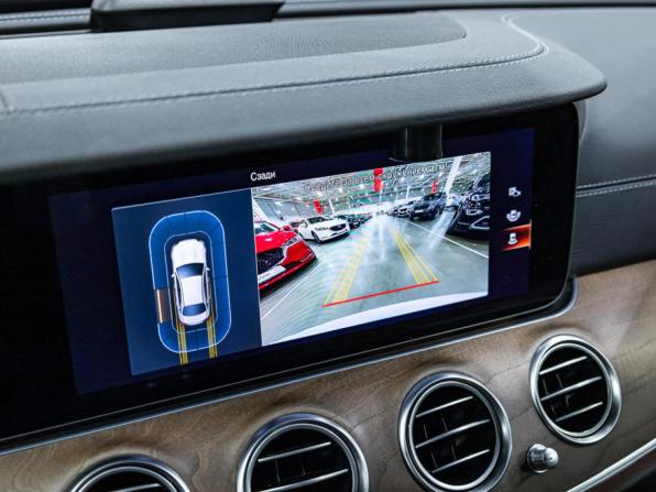 Mercedes-Benz E-Класс V (W213 S213 C238) Рестайлинг с пробегом 2021 года, цена 3 999 700 рублей, 72020 км, седан, Автокод Объявления