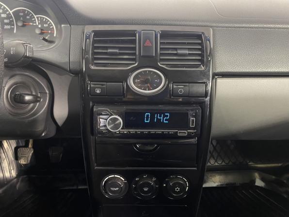 Lada (ВАЗ) Priora I с пробегом 2009 года, цена 360 000 рублей, 321605 км, хэтчбек, Автокод Объявления