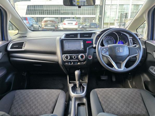 Honda Fit III с пробегом 2014 года, цена 788 000 рублей, 153745 км, хэтчбек, Автокод Объявления