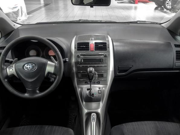 Toyota Auris I с пробегом 2008 года, цена 749 900 рублей, 263000 км, хэтчбек, Автокод Объявления