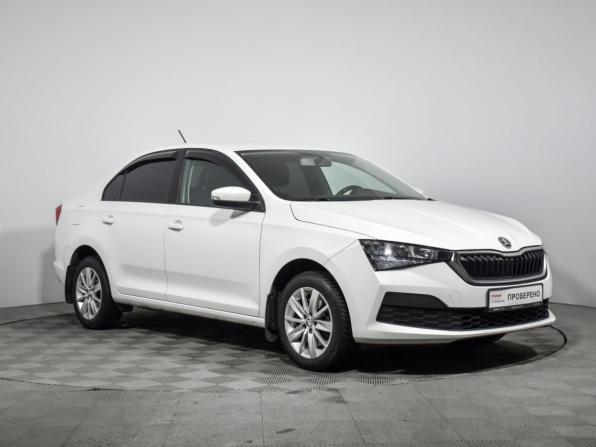 Skoda Rapid II с пробегом 2020 года, цена 1 620 000 рублей, 64195 км, лифтбек, Автокод Объявления