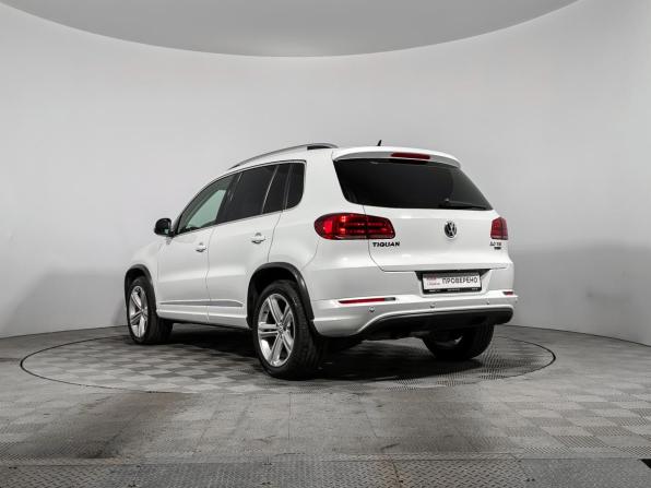 Volkswagen Tiguan I Рестайлинг с пробегом 2015 года, цена 1 385 000 рублей, 162269 км, внедорожник, Автокод Объявления