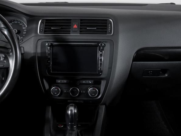 Volkswagen Jetta VI с пробегом 2013 года, цена 930 000 рублей, 187734 км, седан, Автокод Объявления
