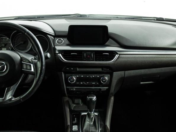 Mazda 6 III (GJ) Рестайлинг с пробегом 2015 года, цена 1 469 700 рублей, 198297 км, седан, Автокод Объявления