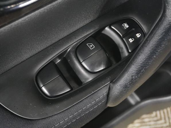 Nissan Qashqai II с пробегом 2014 года, цена 1 268 000 рублей, 180933 км, внедорожник, Автокод Объявления