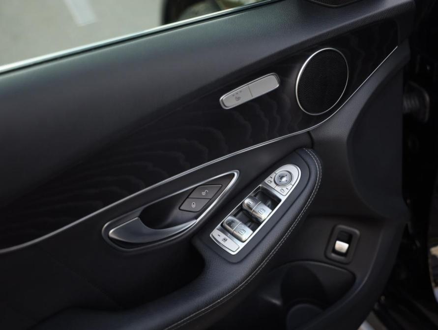 Mercedes-Benz C-Класс IV (W205) Рестайлинг Санкт-Петербург  - изображение 23