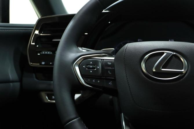 Lexus RX V с пробегом 2025 года, цена 8 100 000 рублей, 30 км, внедорожник, Автокод Объявления