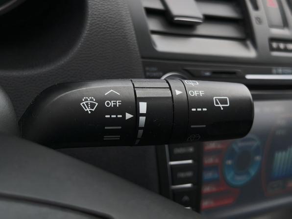 Mazda 3 II (BL) Рестайлинг с пробегом 2012 года, цена 799 000 рублей, 210833 км, хэтчбек, Автокод Объявления